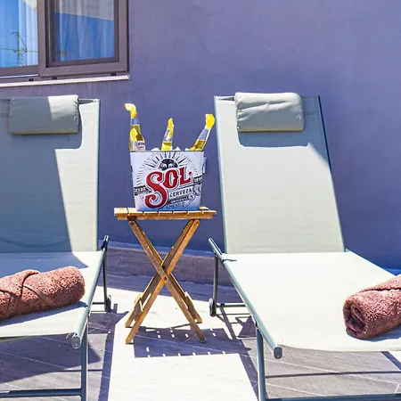 Heated Pool Penthouse With Stunning Views Apartman *