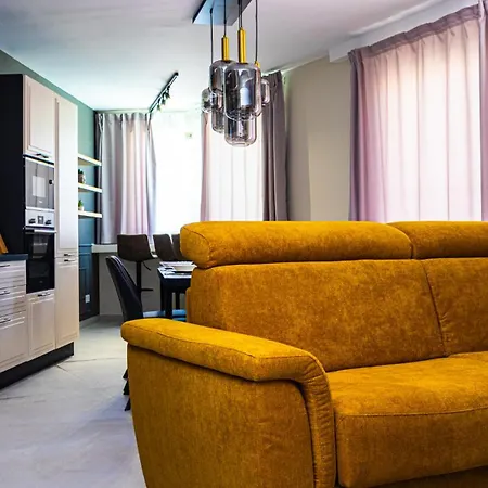 Penthouse With Stunning Views And Pool 斯利马
