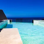 Penthouse With Stunning Views And Pool * Sliema
