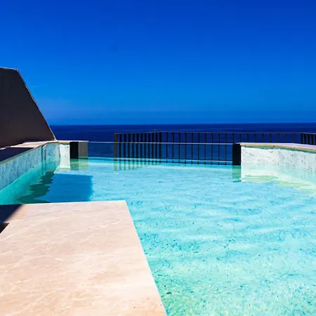 Penthouse With Stunning Views And Pool * Sliema