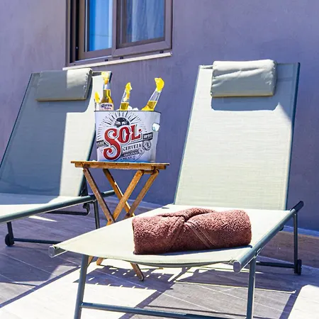 Heated Pool Penthouse With Stunning Views Daire