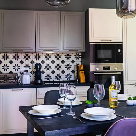 Penthouse With Stunning Views And Pool Apartament Sliema