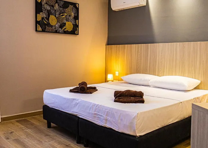 Heated Pool Penthouse With Stunning Views *