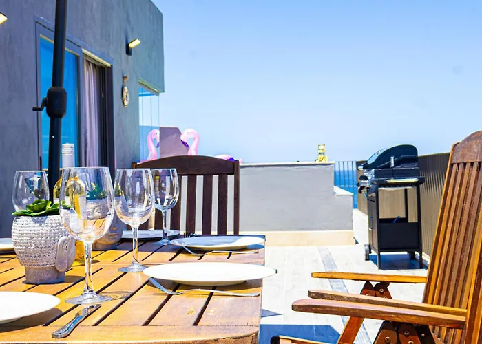 Heated Pool Penthouse With Stunning Views Apartment *