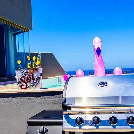 Heated Pool Penthouse With Stunning Views *