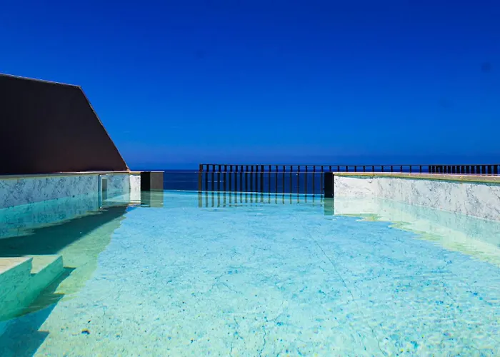 Heated Pool Penthouse With Stunning Views * Sliema